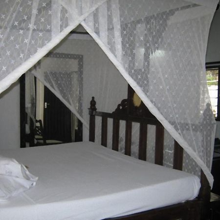 Scorpio Villas Resort 马林迪 外观 照片